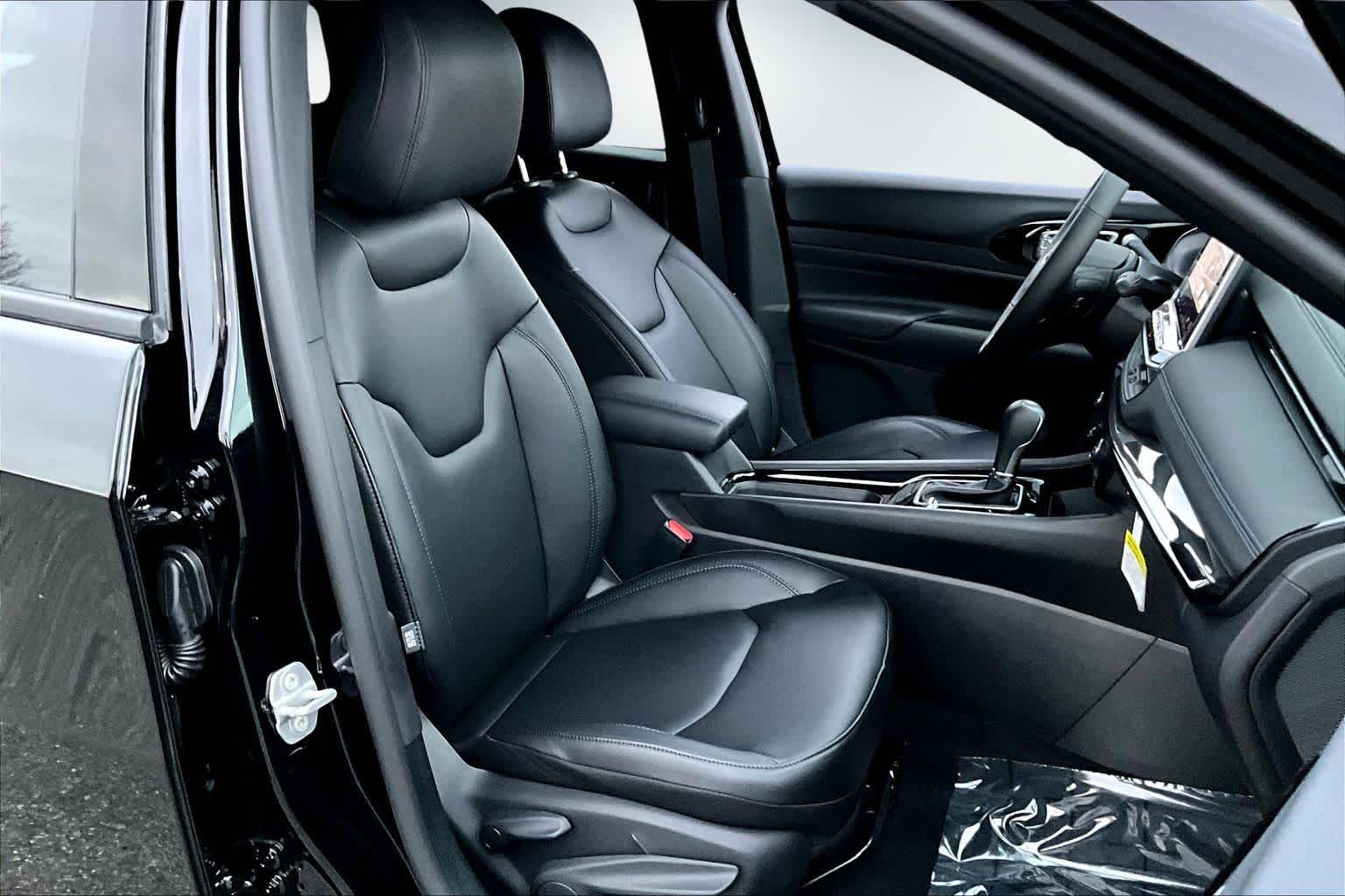 Thumbnail: 2026 Jeep Compass - 14