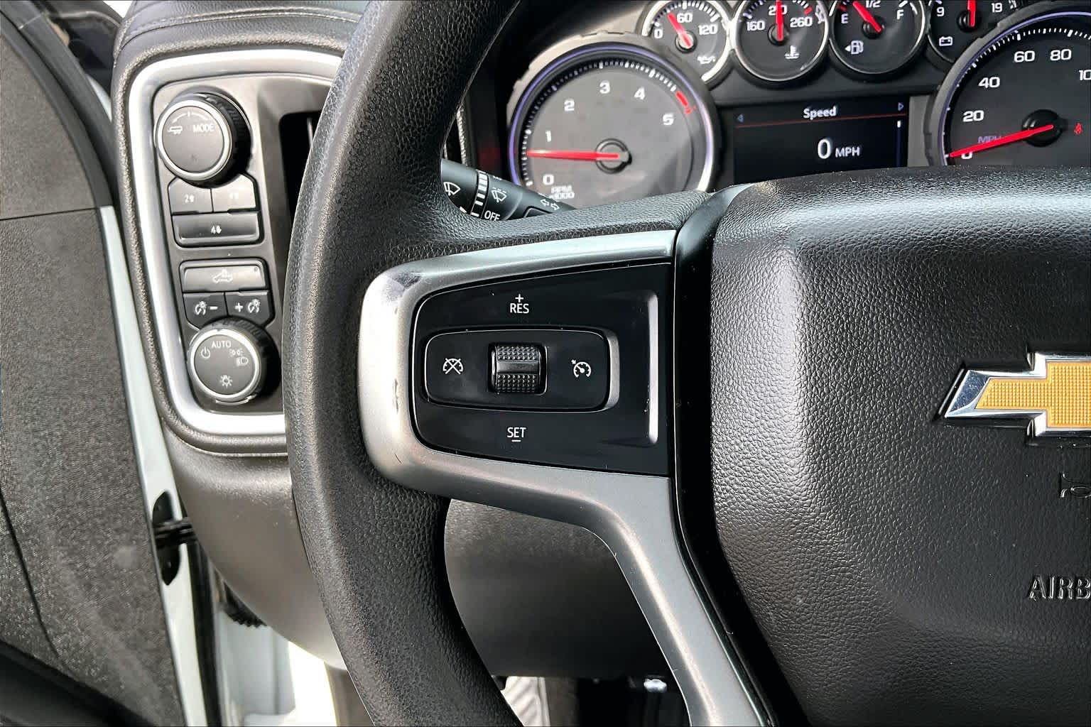 Thumbnail: 2021 Chevrolet Silverado 2500 - 24