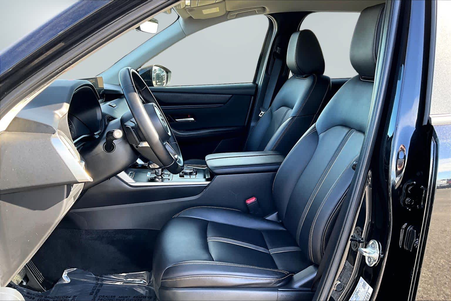 Thumbnail: 2025 Mazda CX-90 - 10