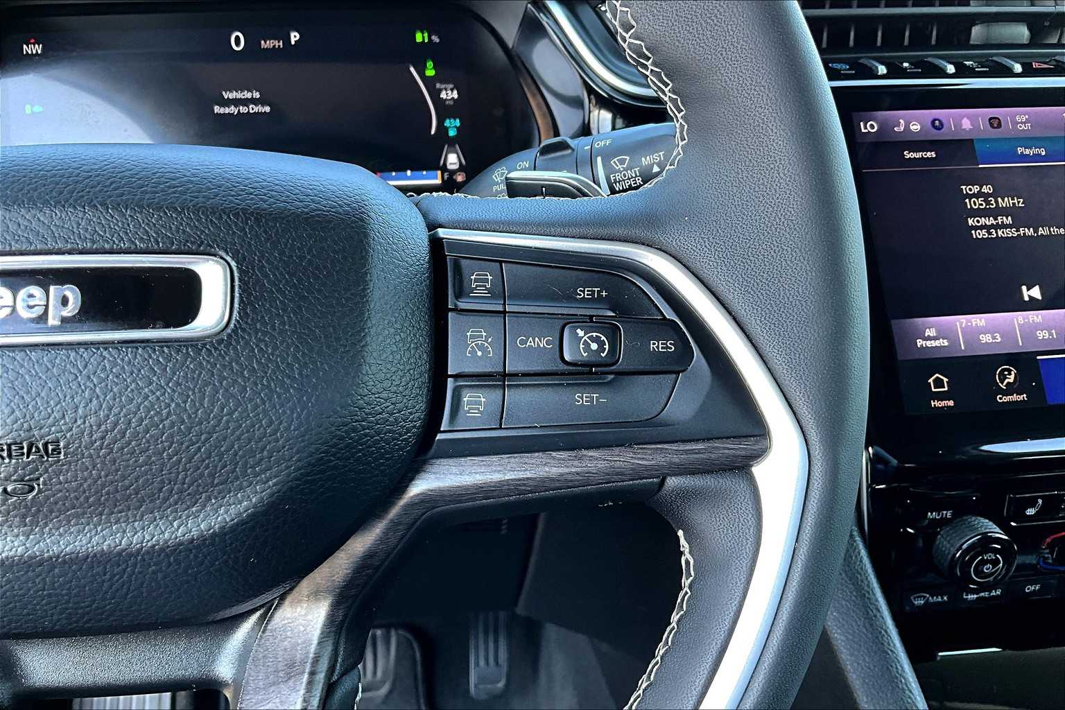 Thumbnail: 2023 Jeep Grand Cherokee - 25