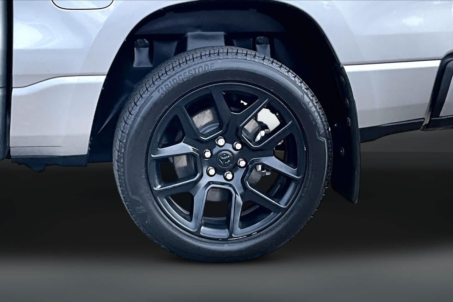 Thumbnail: 2020 RAM 1500 - 33