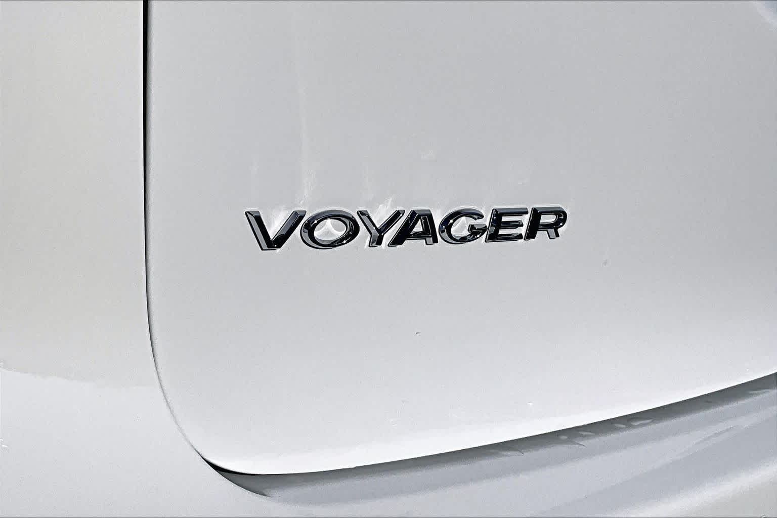 Thumbnail: 2026 Chrysler Voyager - 7
