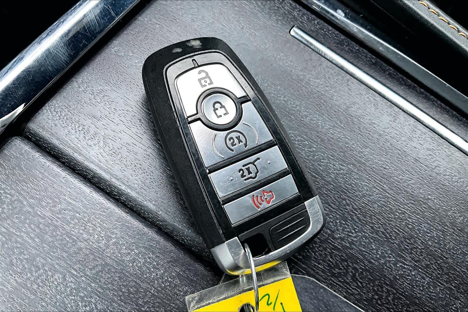 Thumbnail: 2022 Ford Expedition MAX - 19