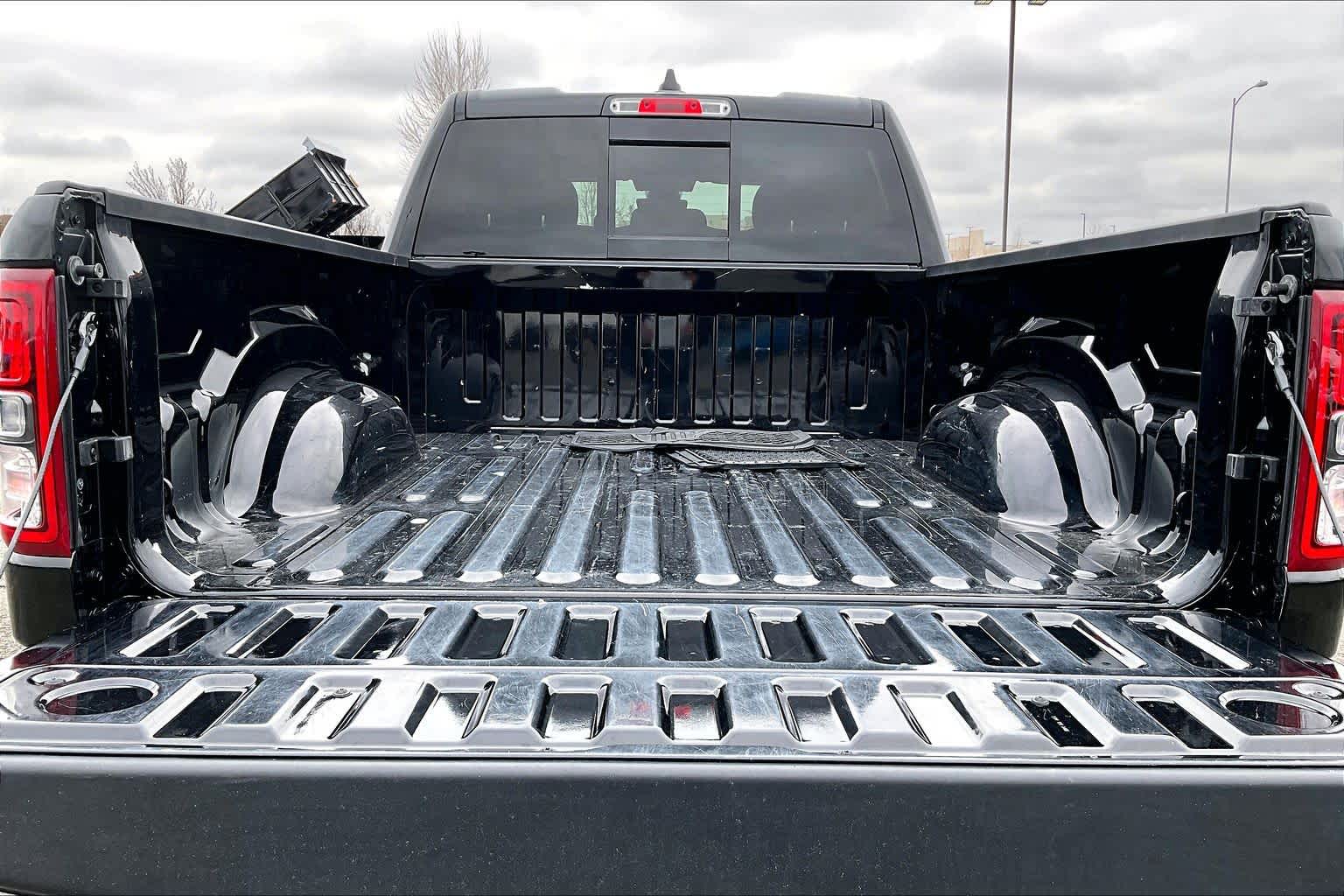 Thumbnail: 2021 RAM 1500 - 18