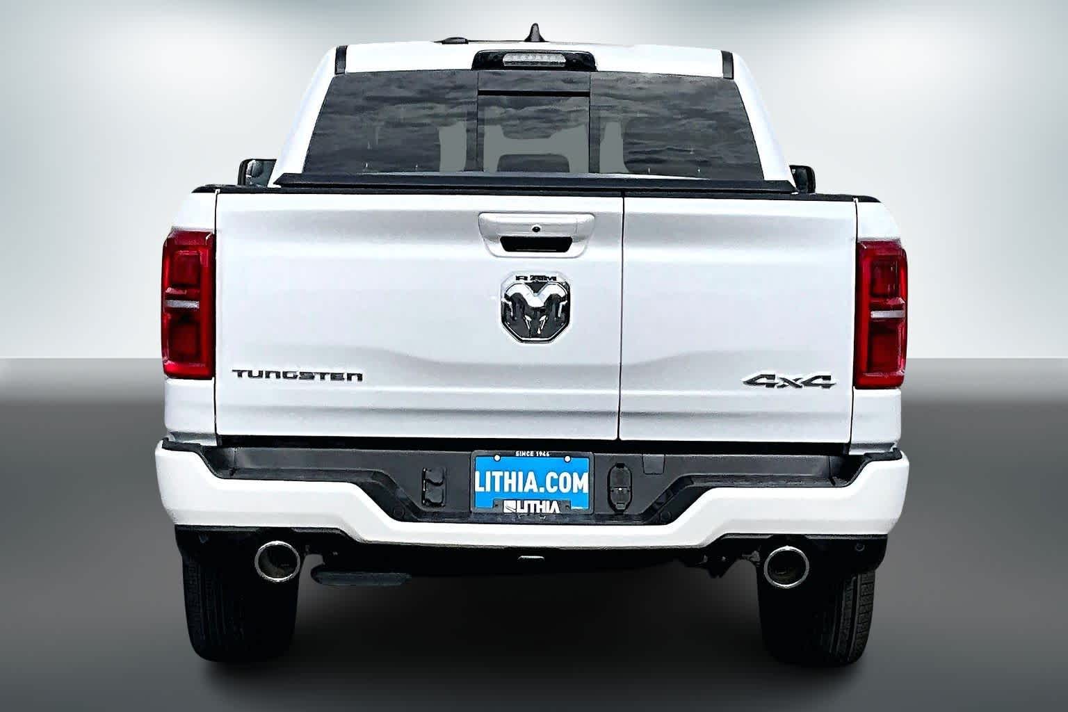 Thumbnail: 2026 RAM 1500 - 5