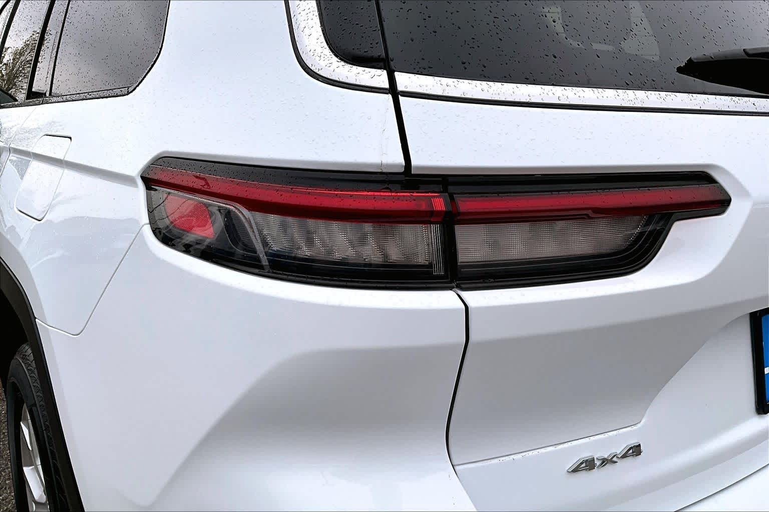 Thumbnail: 2023 Jeep Grand Cherokee - 33