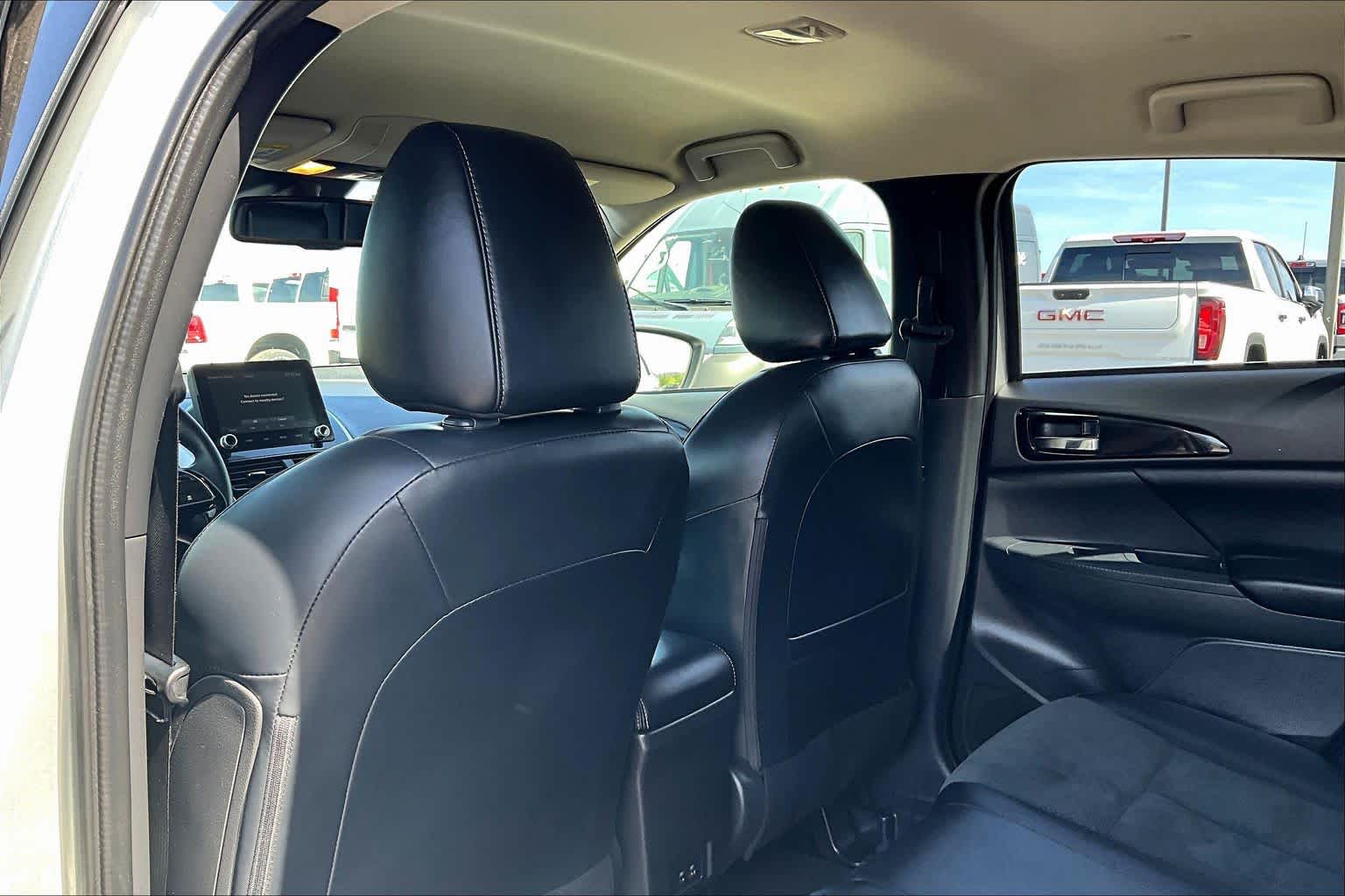 Thumbnail: 2024 Mitsubishi Eclipse Cross - 12