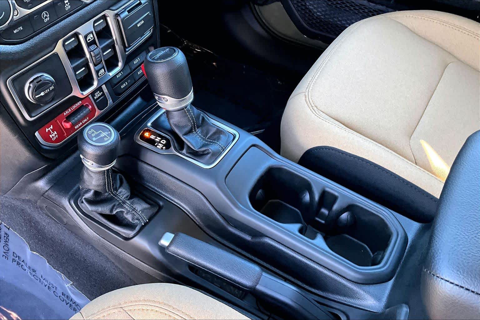 Thumbnail: 2026 Jeep Gladiator - 15