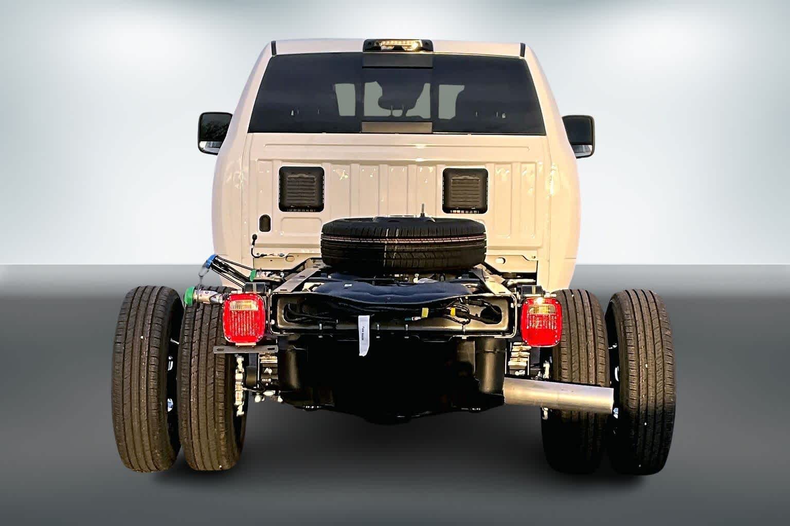 Thumbnail: 2026 RAM 3500 - 5