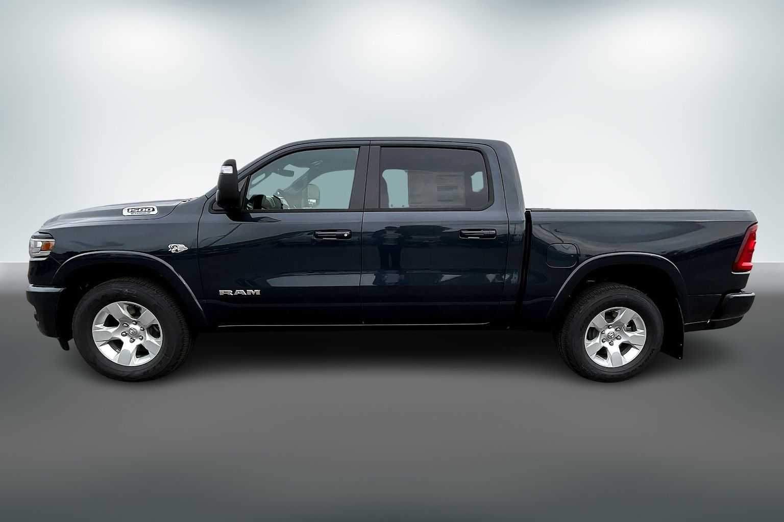 Thumbnail: 2026 RAM 1500 - 3