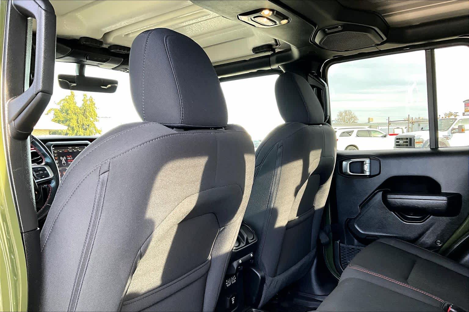 Thumbnail: 2023 Jeep Gladiator - 11