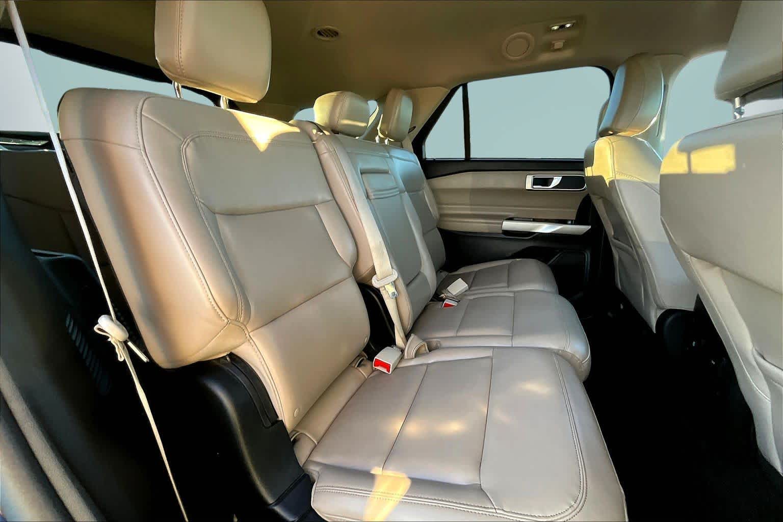 Thumbnail: 2023 Ford Explorer - 30