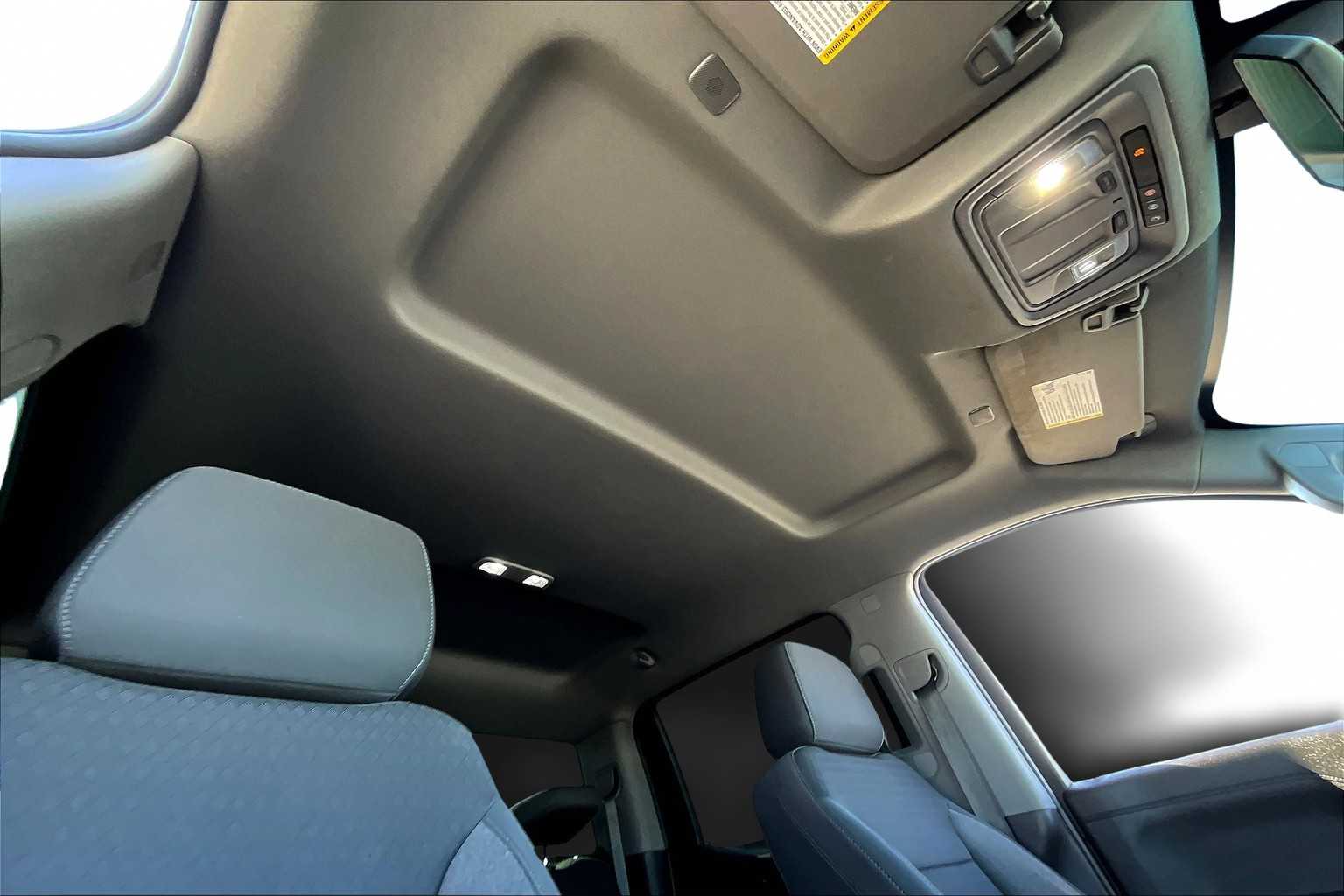 Thumbnail: 2022 Chevrolet Silverado 1500 - 31