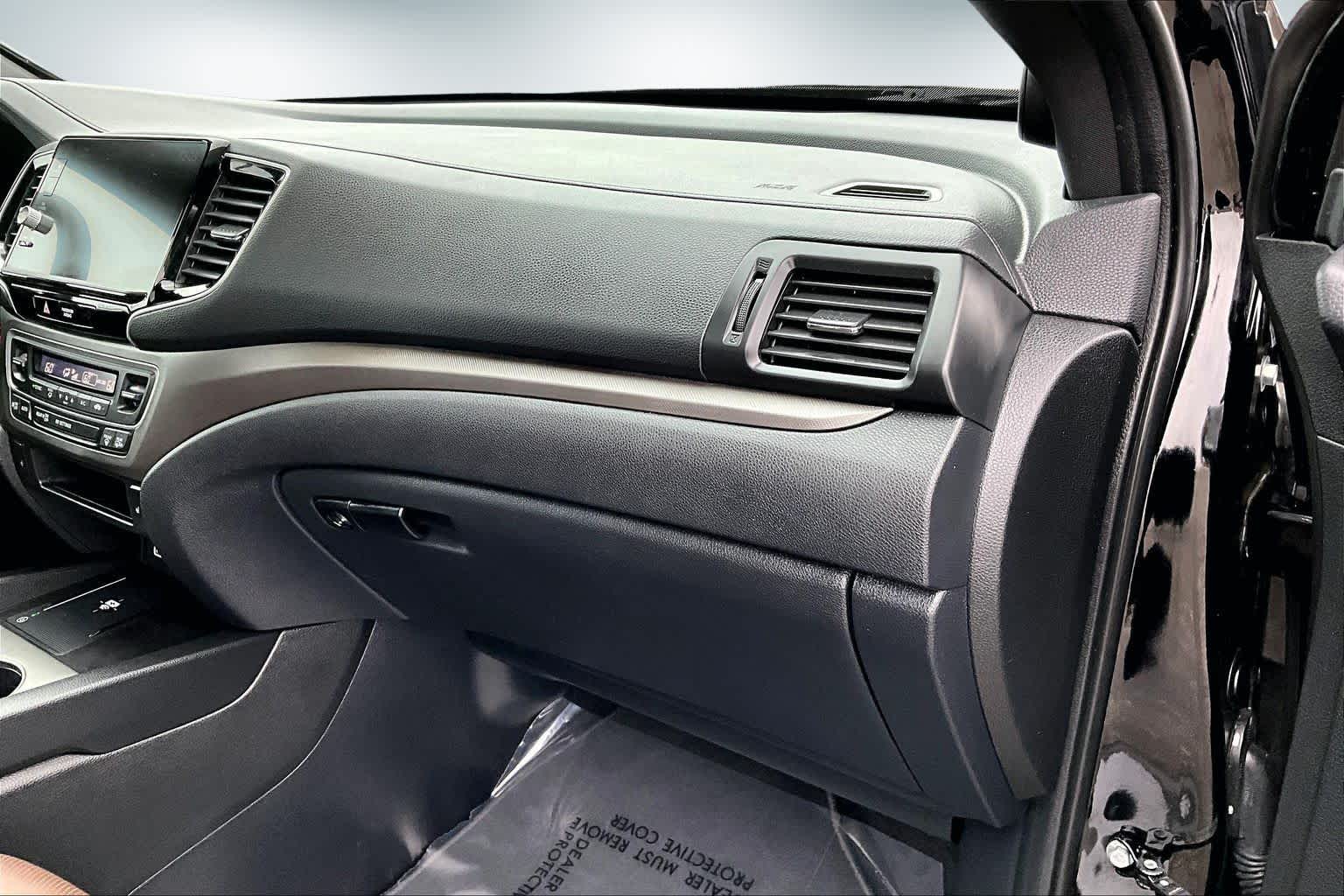 Thumbnail: 2025 Honda Ridgeline - 22