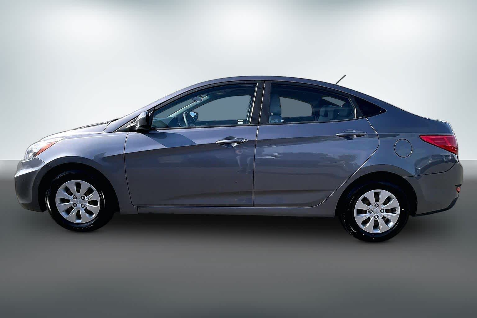 Used 2016 Hyundai Accent SE with VIN KMHCT4AE2GU108110 for sale in Kennewick, WA