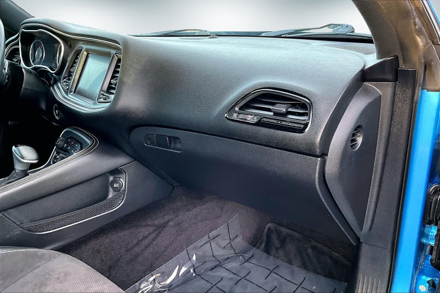 Thumbnail: 2016 Dodge Challenger - 22