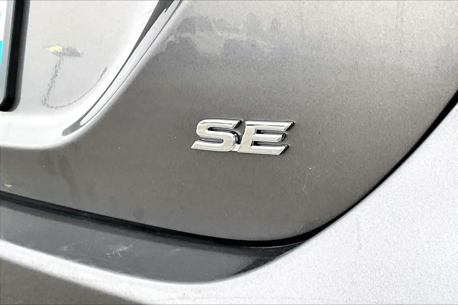 Thumbnail: 2023 Toyota Camry - 7