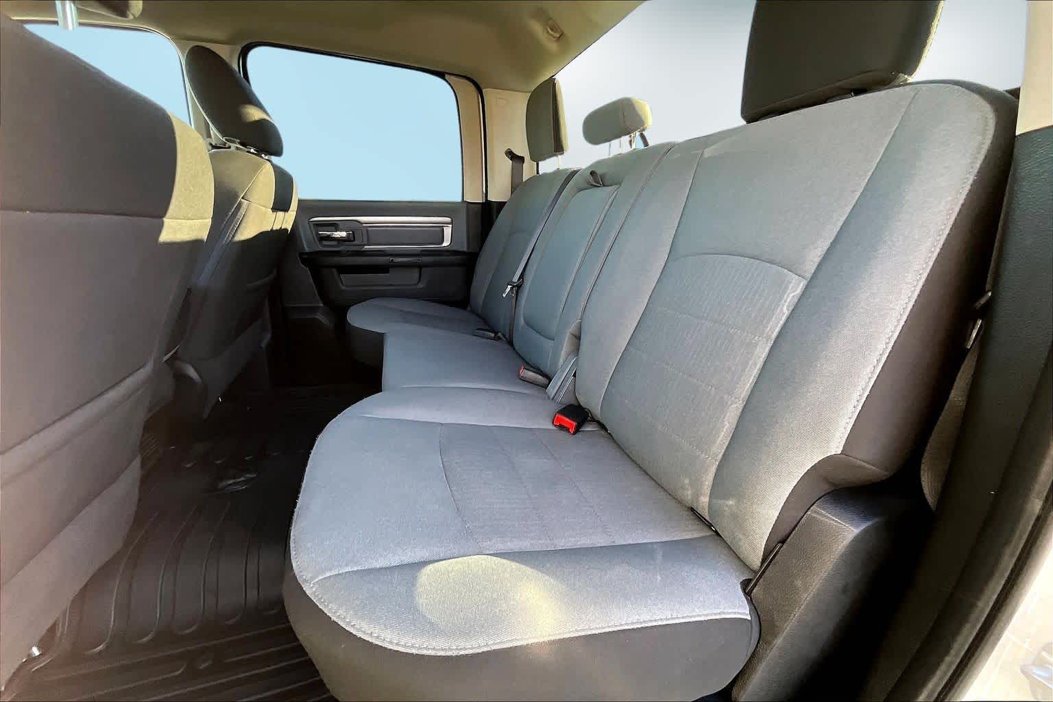 Thumbnail: 2022 RAM 1500 Classic - 29