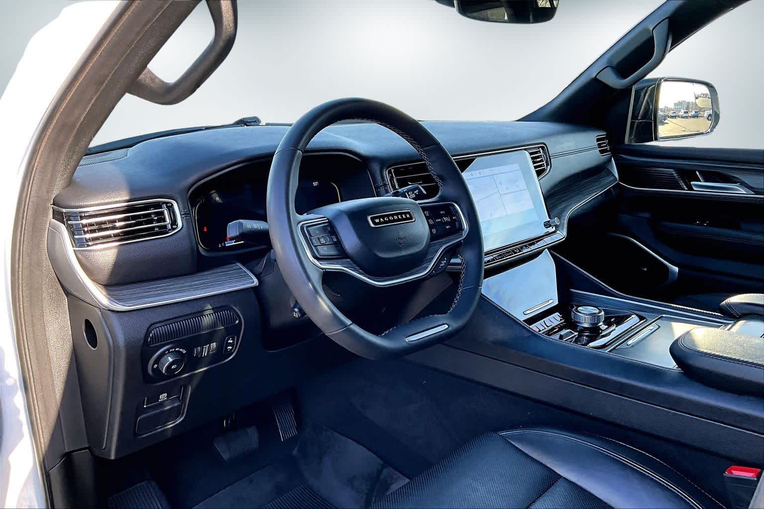 Thumbnail: 2024 Jeep Wagoneer - 2