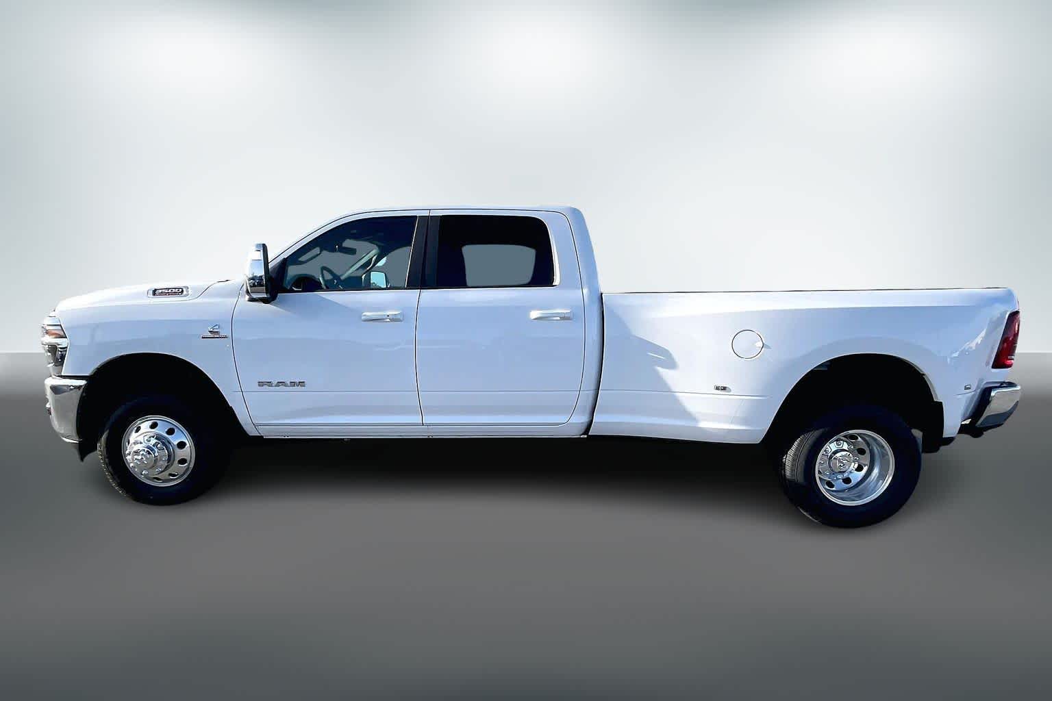 Thumbnail: 2026 RAM 3500 - 3