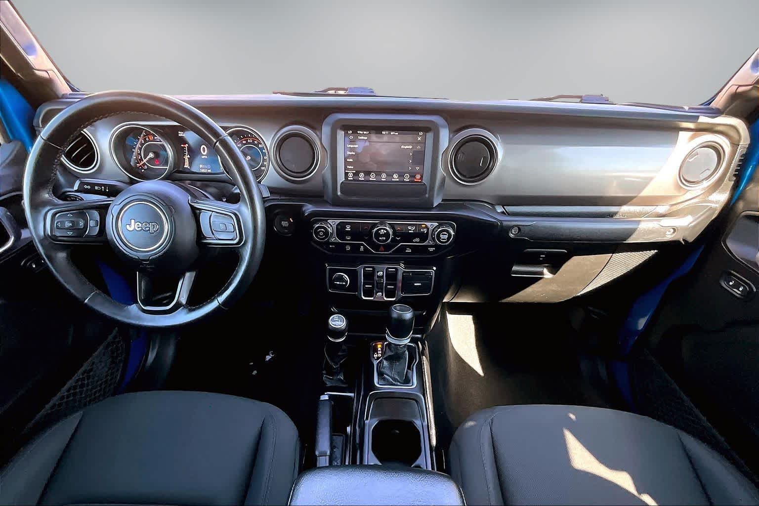 Thumbnail: 2021 Jeep Gladiator - 9