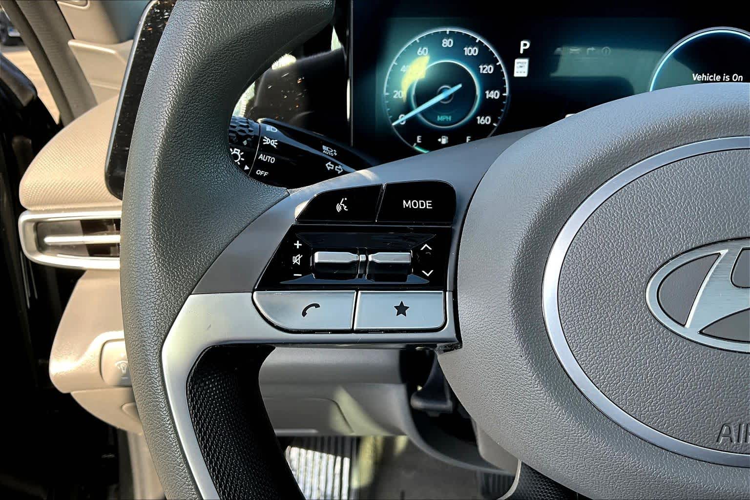 Thumbnail: 2024 Hyundai Elantra - 24