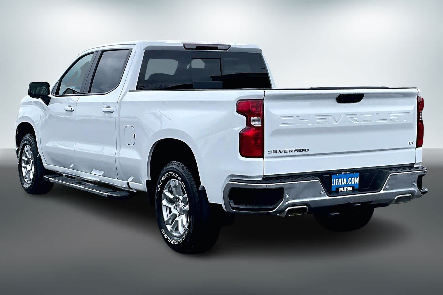 Thumbnail: 2024 Chevrolet Silverado 1500 - 4