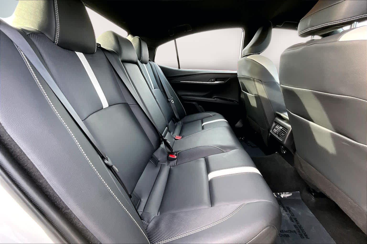 Thumbnail: 2025 Toyota Camry - 30