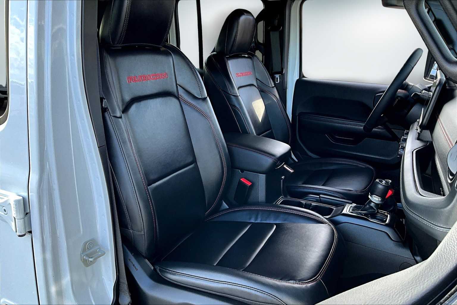 Thumbnail: 2024 Jeep Wrangler - 12