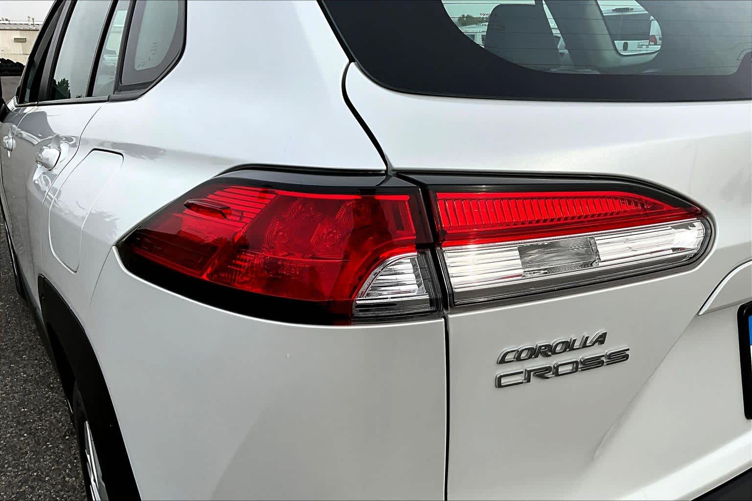 Thumbnail: 2024 Toyota Corolla Cross - 33