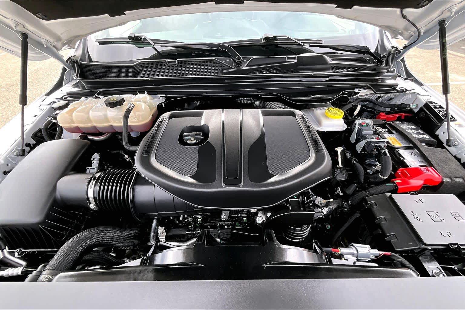 Thumbnail: 2025 RAM 1500 - 9