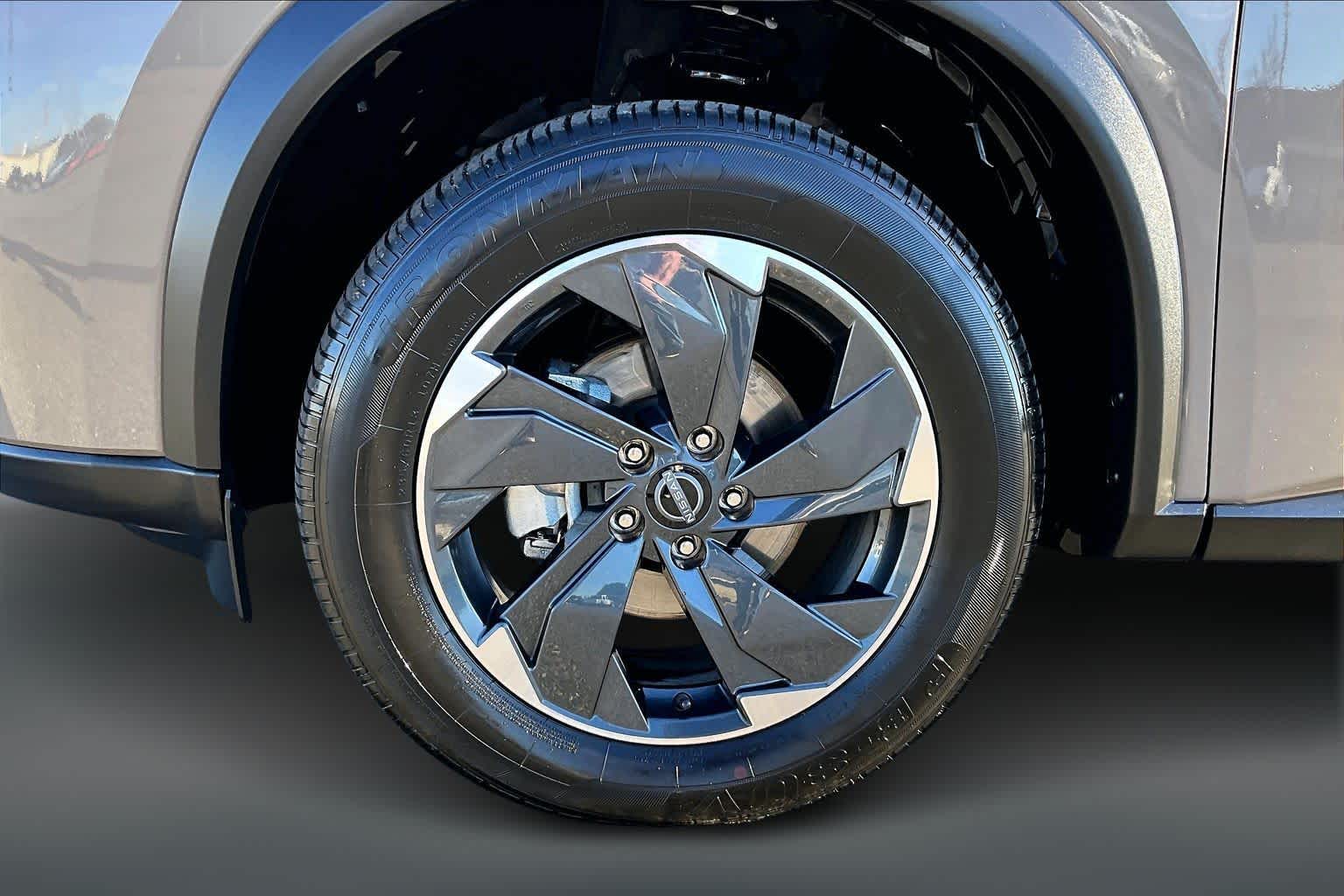 Thumbnail: 2024 Nissan Rogue - 8