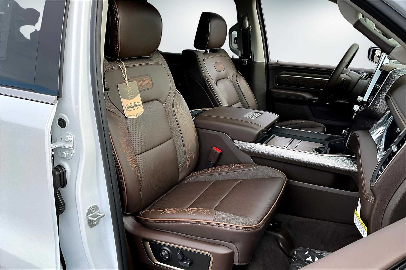 Thumbnail: 2026 RAM 1500 - 14