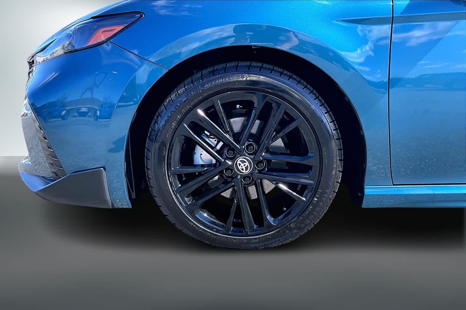 Thumbnail: 2025 Toyota Camry - 8