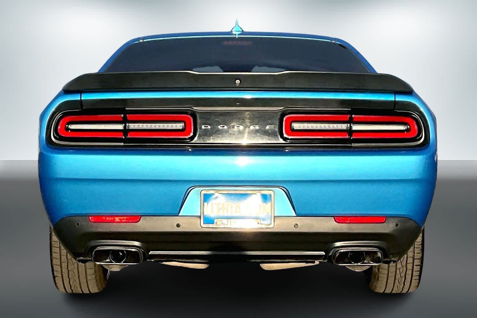Thumbnail: 2016 Dodge Challenger - 5