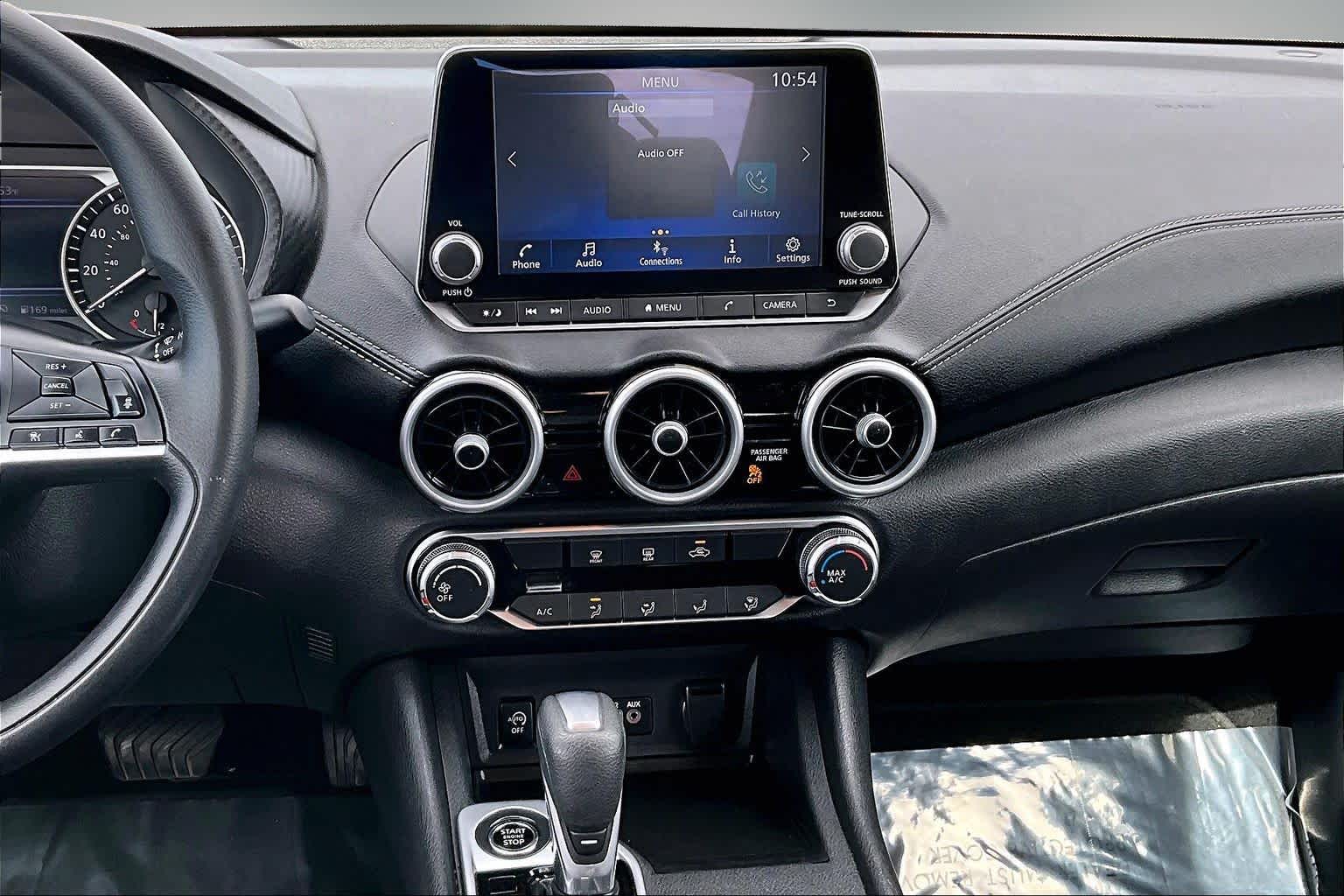 Thumbnail: 2024 Nissan Sentra - 15