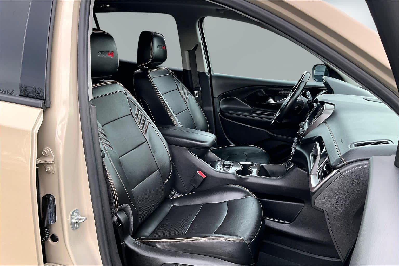 Thumbnail: 2022 GMC Terrain - 13