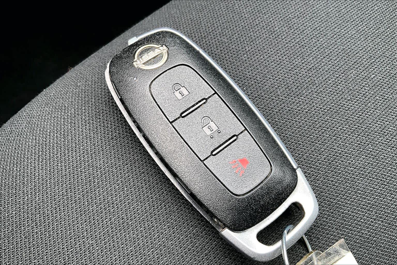 Thumbnail: 2023 Nissan Rogue - 19