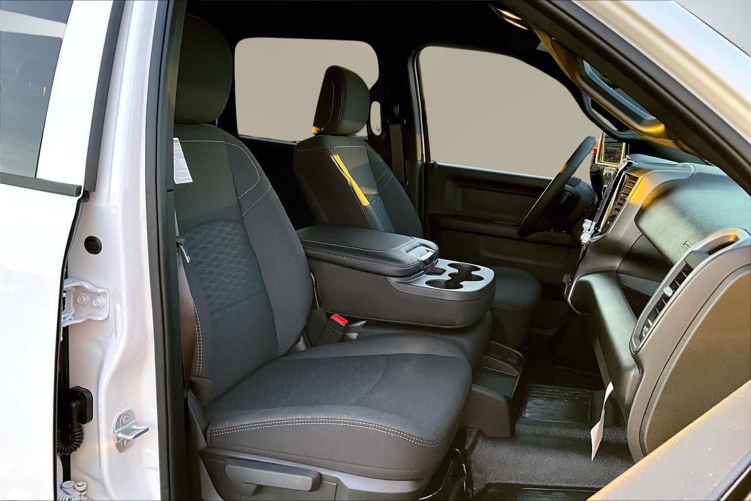 Thumbnail: 2026 RAM 3500 - 14