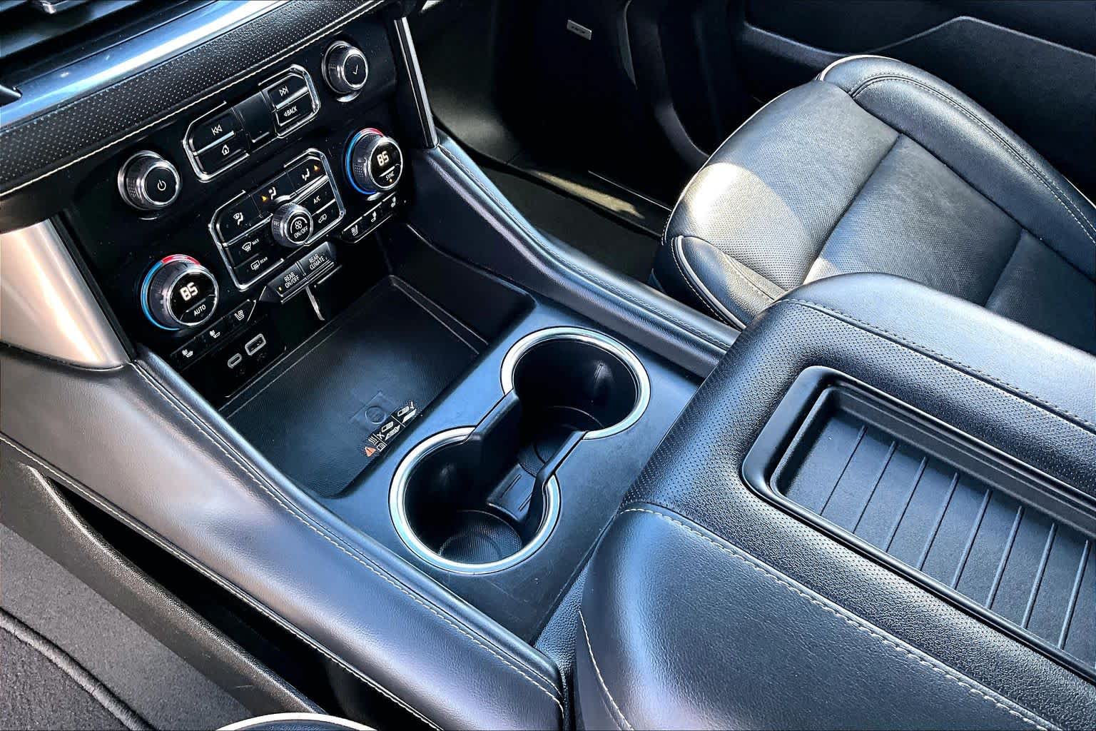 Thumbnail: 2024 Chevrolet Tahoe - 16