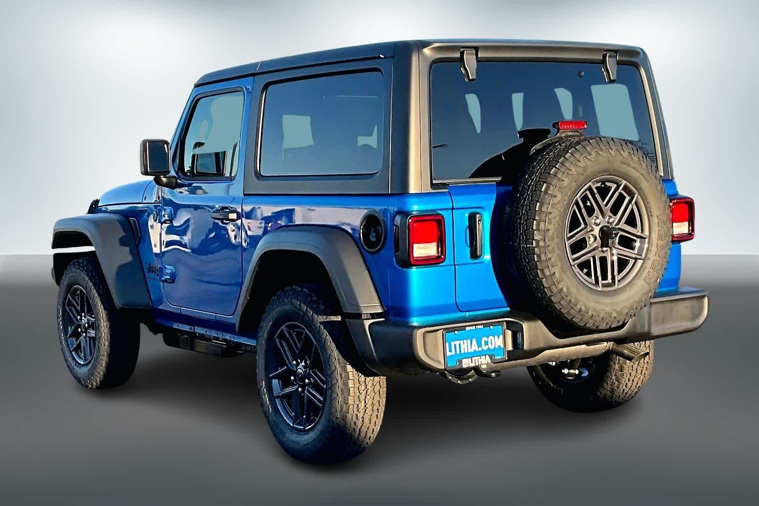 Thumbnail: 2026 Jeep Wrangler - 4