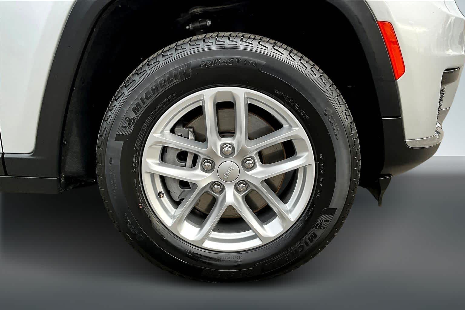 Thumbnail: 2023 Jeep Grand Cherokee - 36