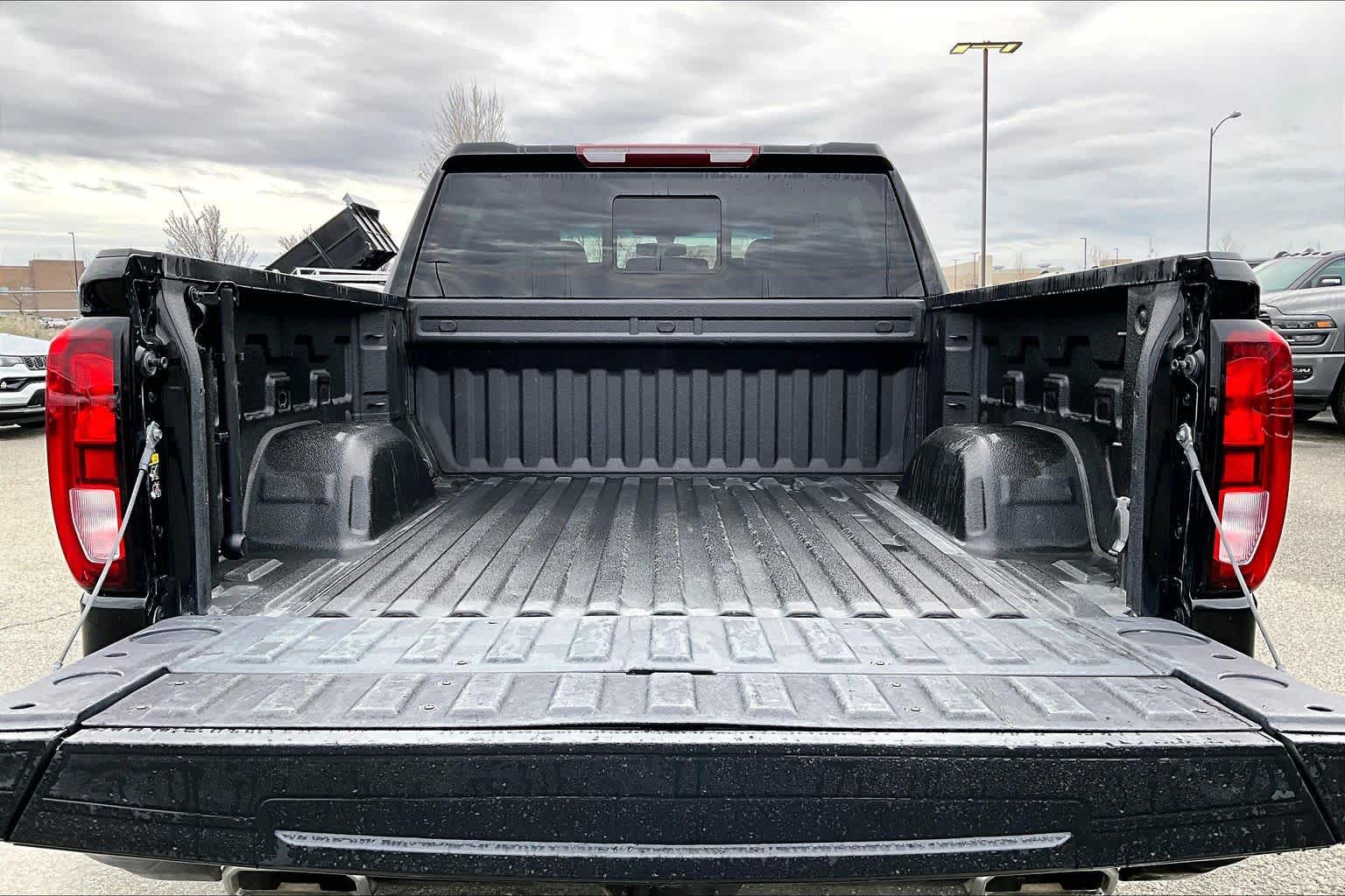 Thumbnail: 2021 GMC Sierra 1500 - 18