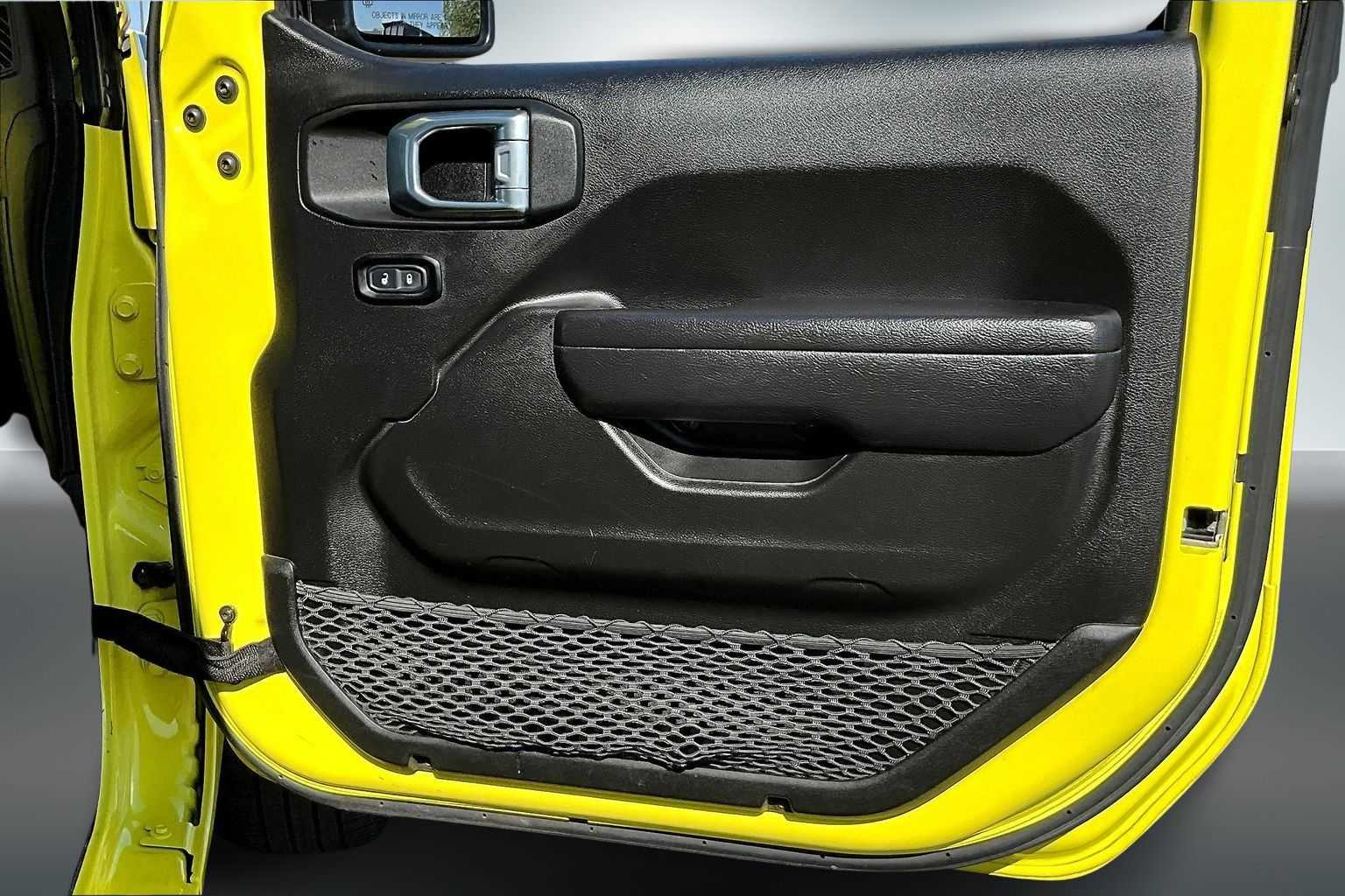 Thumbnail: 2024 Jeep Wrangler - 28