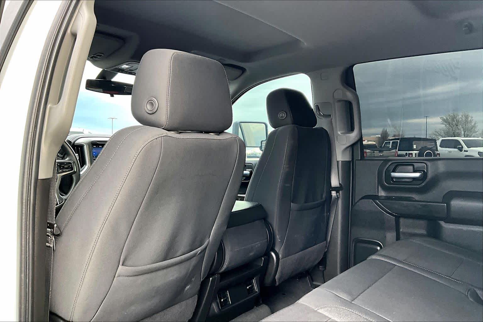 Thumbnail: 2021 Chevrolet Silverado 2500 - 12