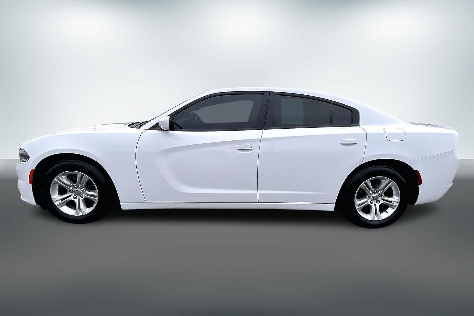 Thumbnail: 2020 Dodge Charger - 3