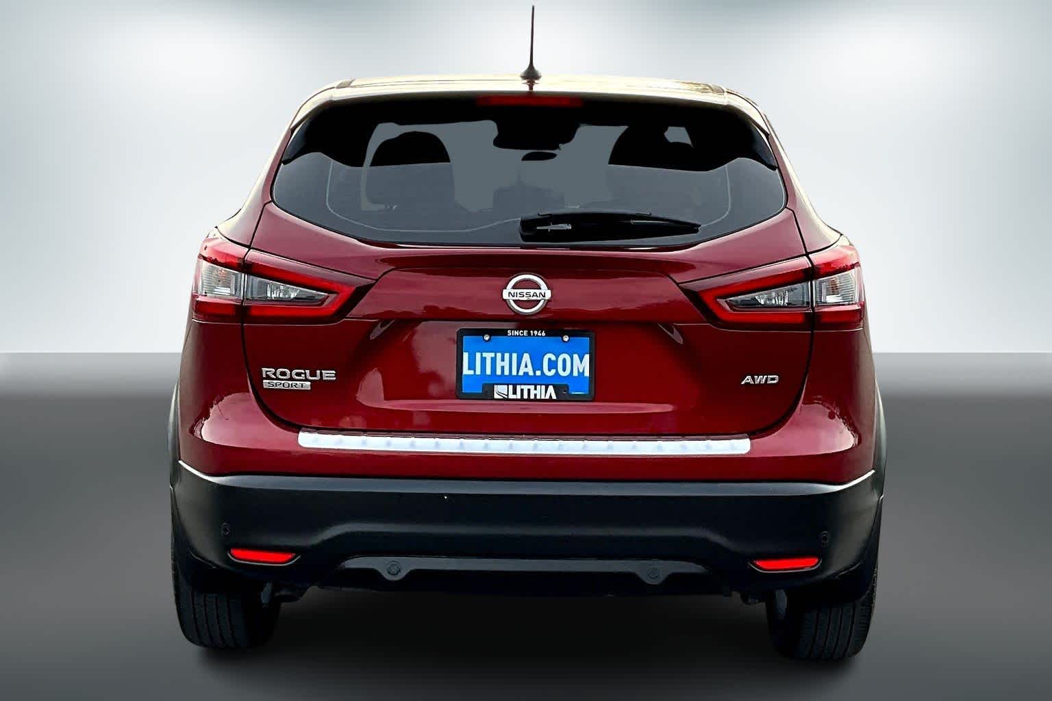 Thumbnail: 2021 Nissan Rogue Sport - 5