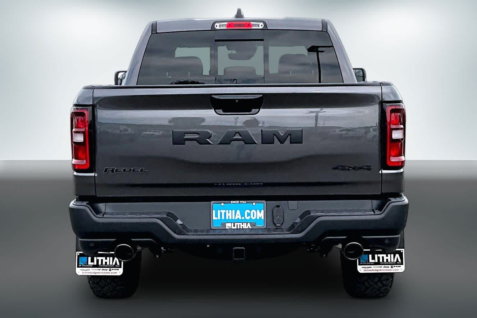 Thumbnail: 2026 RAM 1500 - 5