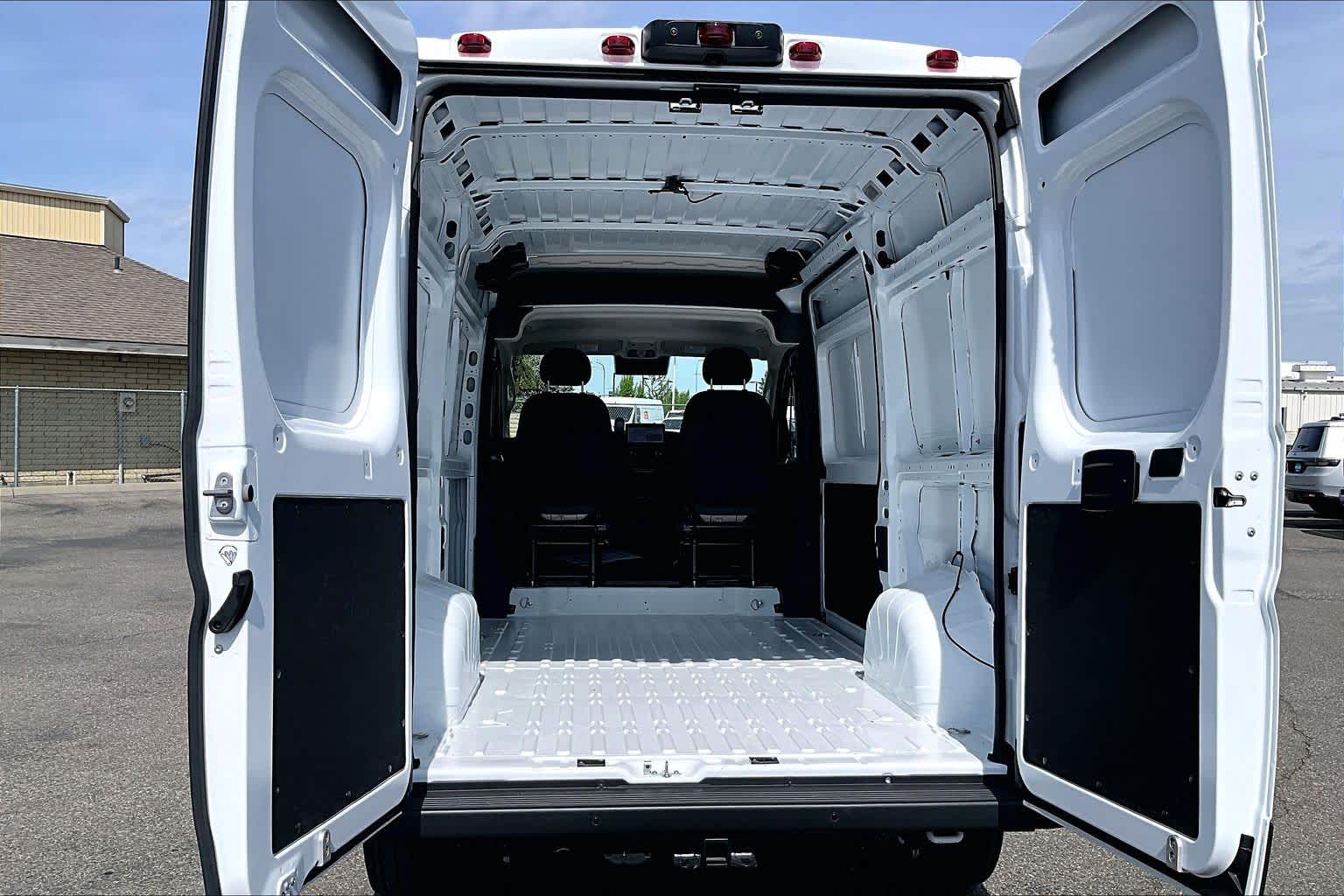 Thumbnail: 2026 RAM ProMaster - 17