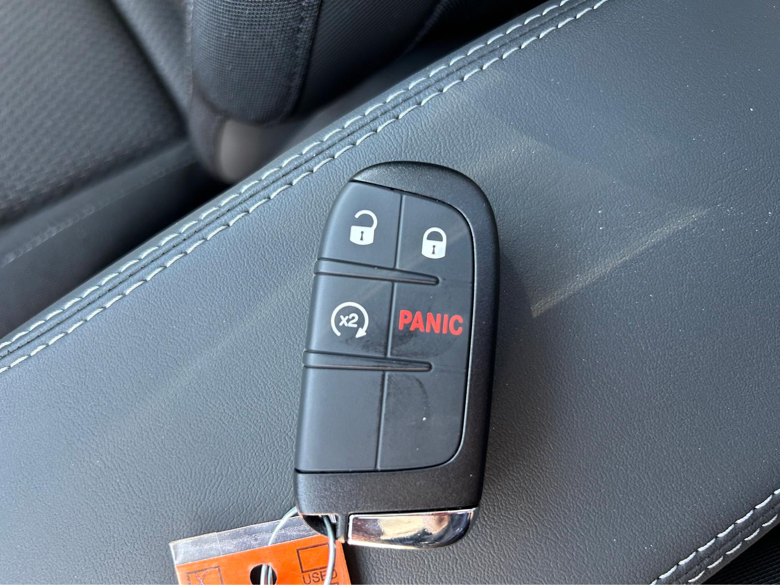 Thumbnail: 2023 Jeep Renegade - 4